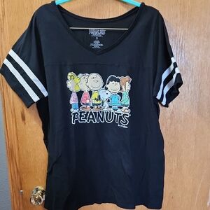 Peanuts Black Short Sleeve Graphic Tee